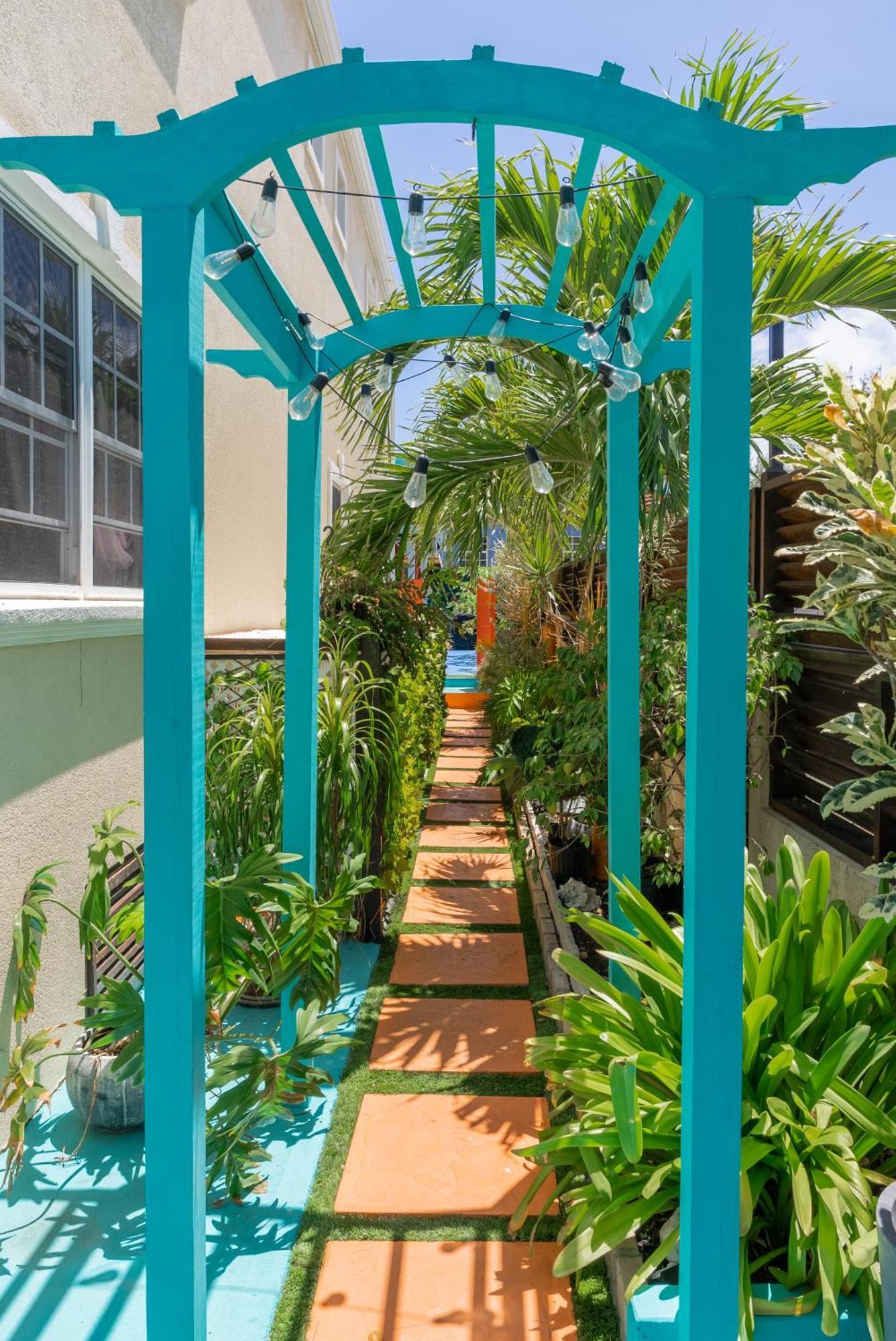 Hidden Gem Barbados Bed & Breakfast Christ Church Luaran gambar